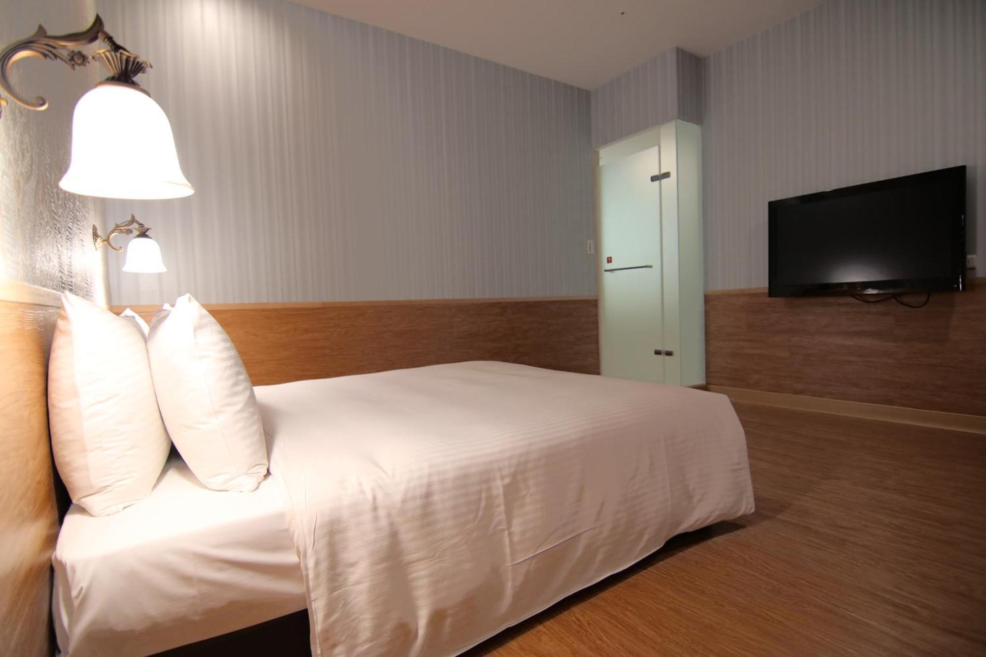 Liho Hotel Hankou Tajpej Buitenkant foto